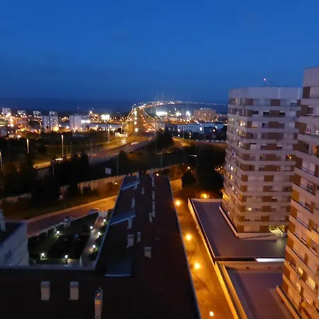 A View To The River Tejo By Sixtyfive Boutique Lejlighed