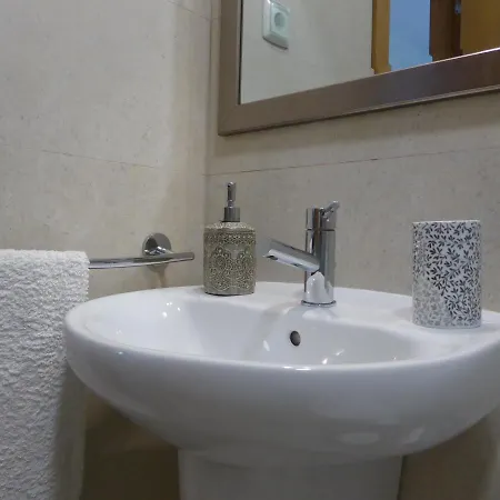 A View To The River Tejo By Sixtyfive Boutique Lejlighed