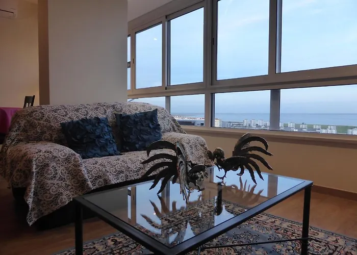 A View To The River Tejo By Sixtyfive Boutique Lägenhet *