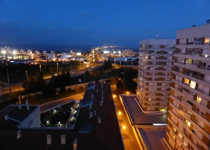 A View To The River Tejo By Sixtyfive Boutique Lägenhet